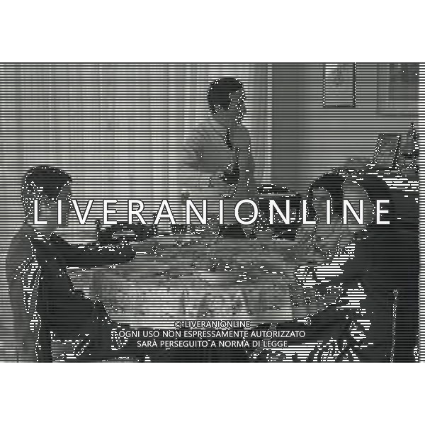 1970 ROMA-RETROSPETTIVA HELENIO HERRERA ALLENATORE NELLA FOTO HELENIO HERRERA NELLA SUA CASA DI ROMA AG ALDO LIVERANI SAS