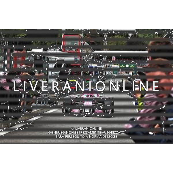 Esteban Ocon (FRA) Racing Point Force India F1 VJM11 celebrates with the team at the end of the race. 26.08.2018. Formula 1 World Championship, Rd 13, Belgian Grand Prix, Spa Francorchamps, Belgium, Race Day. / AGENZIA ALDO LIVERANI SAS - ITALY ONLY EDITORIAL USE ONLY - Gp Belgio, Spa Francorchamps, Gara 26.08.2018.