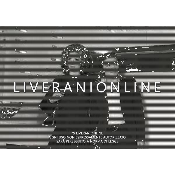 1971 SAINT VINCENT UN DISCO PER L\'ESTATE VINTO DA MINO REITANO NELLA FOTO MINO REITANO CON IVA ZANICCHI AG ALDO LIVERANI SAS