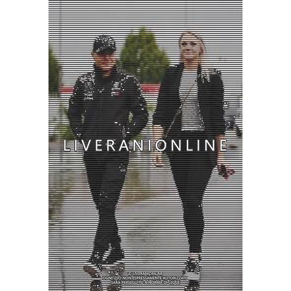 Valtteri Bottas (FIN) Mercedes AMG F1 with his wife Emilia Bottas (FIN). 31.08.2018. Formula 1 World Championship, Rd 14, Italian Grand Prix, Monza, Italy, Practice Day. AG ALDO LIVERANI SAS ONLY ITALY