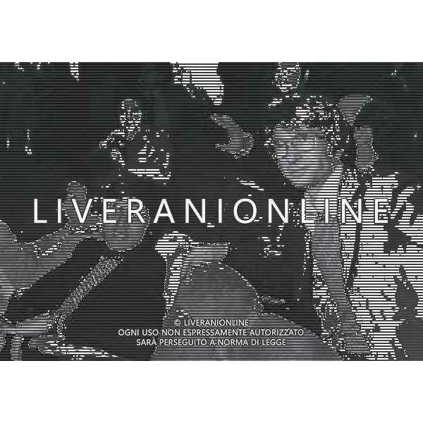 1972-22 FESTIVAL DELLA CANZONE ITALIANA A SANREMO NELLA FOTO GIANNI MORANDI E NICOLA DI BARI AG ALDO LIVERANI SAS
