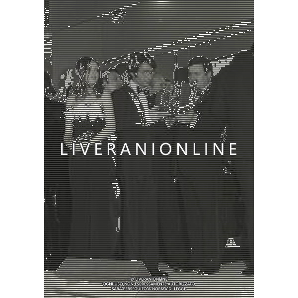 1972-22 FESTIVAL DELLA CANZONE ITALIANA A SANREMO NELLA FOTO NICOLA DI BARI CON NADA E DURANTE LA PREMIAZIONE AG ALDO LIVERANI SAS
