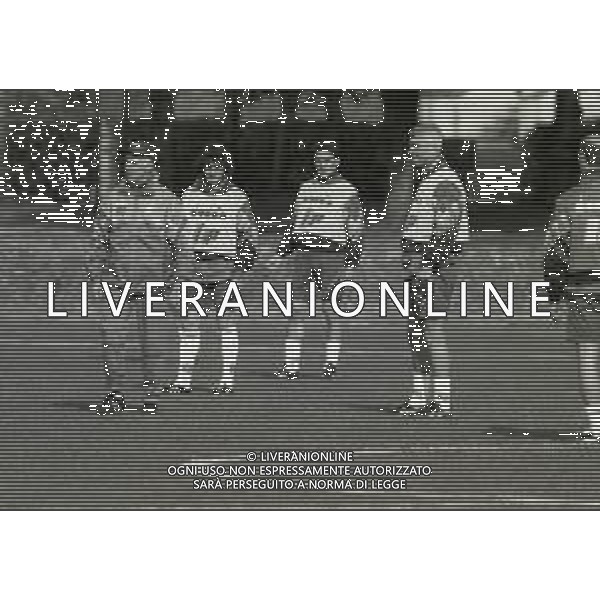 1995 COVERCIANO ALLENAMENTO NAZIONALE ITALIANA CALCIO NELLA FOTO ARRIGO SACCHI E FABRIZIO RAVANELLI AG ALDO LIVERANI SAS