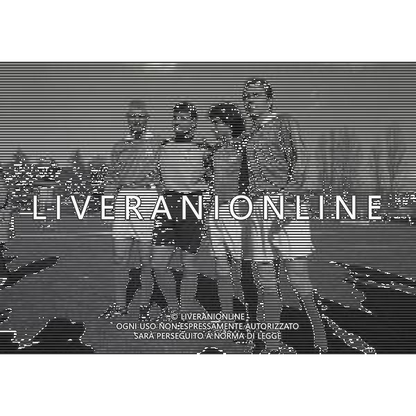 1995 COVERCIANO ALLENAMENTO NAZIONALE ITALIANA CALCIO NELLA FOTO FABRIZIO RAVANELLI CON ANGELO PERUZZI ALESANDRO DEL PIERO E ANTONIO CONTE AG ALDO LIVERANI SAS