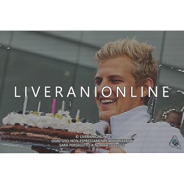 Marcus Ericsson (SWE) Sauber F1 Team celebrates his birthday. 02.09.2018. Formula 1 World Championship, Rd 14, Italian Grand Prix, Monza, Italy, Race Day. AG ALDO LIVERANI SAS-ONLY ITALY