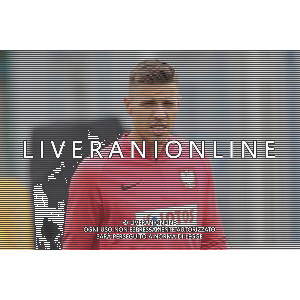 05.09.2018 Warszawa Pilka nozna Reprezentacja Polski Trening Reprezentacji Polski N/z Jan Bednarek Foto Adam Starszynski / PressFocus 05.09.2018 Warsaw Football Polish national team Training session Jan Bednarek Credit Adam Starszynski / PressFocus / NEWSPIX.PL --- Newspix.pl / AGENZIA ALDO LIVERANI SAS - ITALY ONLY EDITORIAL USE ONLY - ALLENAMENTO DELLA NAZIONALE DELLA POLONIA IN VISTA DELLA UEFA NATIONS LEAGUE - VARSAVIA 05.09.2018