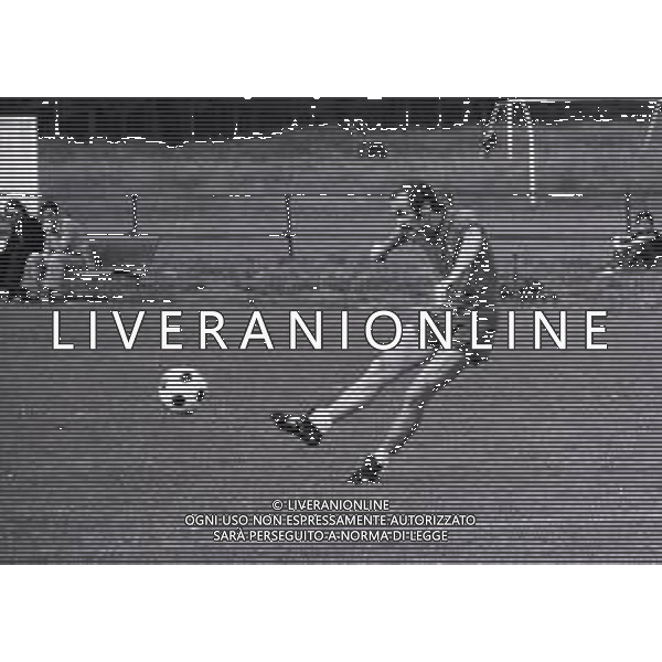 1974 ALLENAMENTO NAZIONALE ITALIANA CALCIO NELLA FOTO SANDRO MAZZOLA AG ALDO LIVERANI SAS