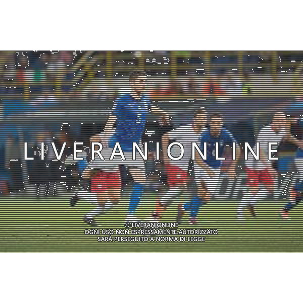 2018.09.07 Bolonia Pilka nozna UEFA Liga Narodow Wlochy - Polska N/z rzut karny Jorginho Foto Marcin Karczewski / PressFocus/NEWSPIX.PL 2018.09.07 Bolonia Football UEFA Nations League Italy - Poland rzut karny Jorginho Credit: Marcin Karczewski / PressFocus --- Newspix.pl AG ALDO LIVERANI SAS