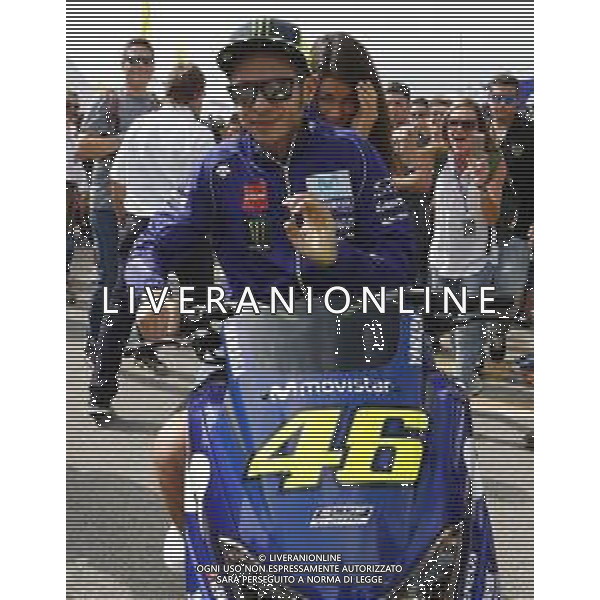 Misano - Motomondiale Gran Premio OCTO di San Marino e della Riviera di Rimini 08/09/2018 nella foto: Valentino Rossi (MOVISTAR YAMAHA MotoGP) con la sua fidanzata durante le prove libere ©Claudio Zamagni/Agenzia Aldo Liverani Valentino Rossi (MOVISTAR YAMAHA MotoGP) with his girlfriend during free practice MotoGP OCTO of San Marino on September 08 2018 at Misano World Circuit Marco Simoncelli Misano Adriatico Italy photo credit by Claudio Zamagni/Aldo Liverani Photo Agency