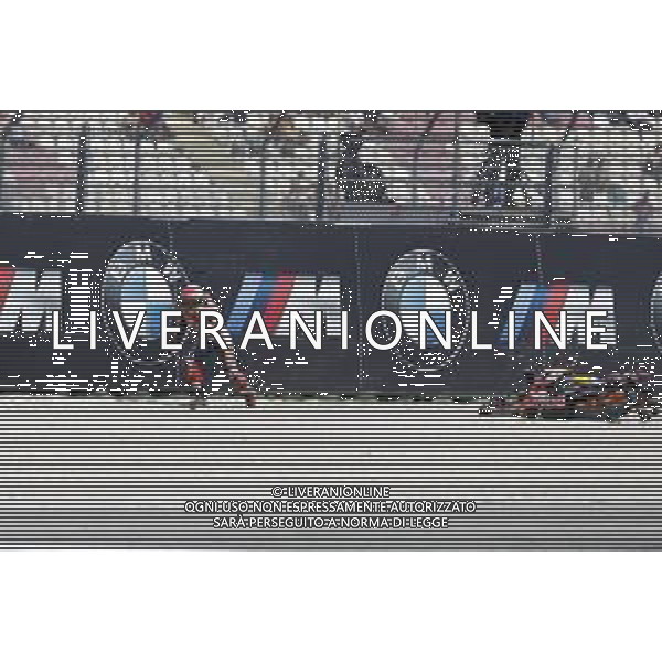 Misano - Motomondiale Gran Premio OCTO di San Marino e della Riviera di Rimini 08/09/2018 nella foto: la caduta di Marc Marquez (REPSOL HONDA TEAM) durante le qualifiche ©Claudio Zamagni/Agenzia Aldo Liverani Marc Marquez (REPSOL HONDA TEAM) crush down during Qualifying MotoGP OCTO of San Marino on September 08 2018 at Misano World Circuit Marco Simoncelli Misano Adriatico Italy photo credit by Claudio Zamagni/Aldo Liverani Photo Agency / AGENZIA ALDO LIVERANI SAS