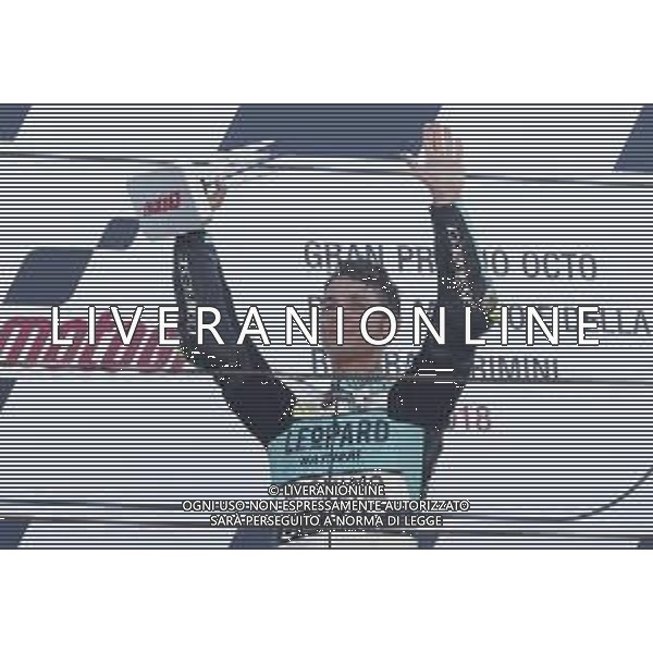Misano - Motomondiale Gran Premio OCTO di San Marino e della Riviera di Rimini 09/09/2018 nella foto: esultanza LORENZO DALLA PORTA (LEOPARD RACING) ©Claudio Zamagni/Agenzia Aldo Liverani LORENZO DALLA PORTA (LEOPARD RACING) celebrates the victory during MotoGP OCTO of San Marino on September 09 2018 at Misano World Circuit Marco Simoncelli Misano Adriatico Italy photo credit by Claudio Zamagni/Aldo Liverani Photo Agency / AGENZIA ALDO LIVERANI SAS - Podio Moto3