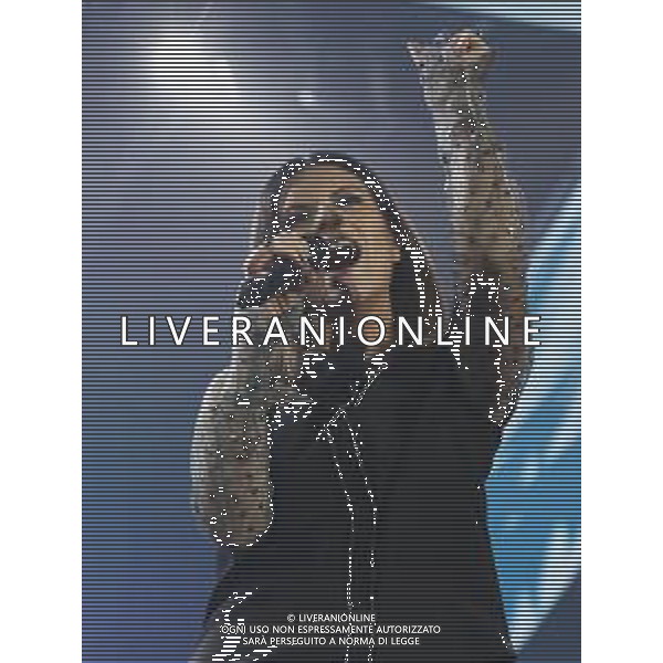 RIMINI - Laura Pausini in concerto Fatti Sentire Tour all\' RDS Stadium 17/09/2018 nella foto: Laura Pausini sul Palco photo credit: Claudio Zamagni/Agenzia Aldo Liverani s.a.s. Laura Pausini Live Perform in Rimini, ITALY - September 17: Laura Pausini Italian pop singer-songwriter perform on stage at RDS Stadium on September 2018 in Rimini, Italy