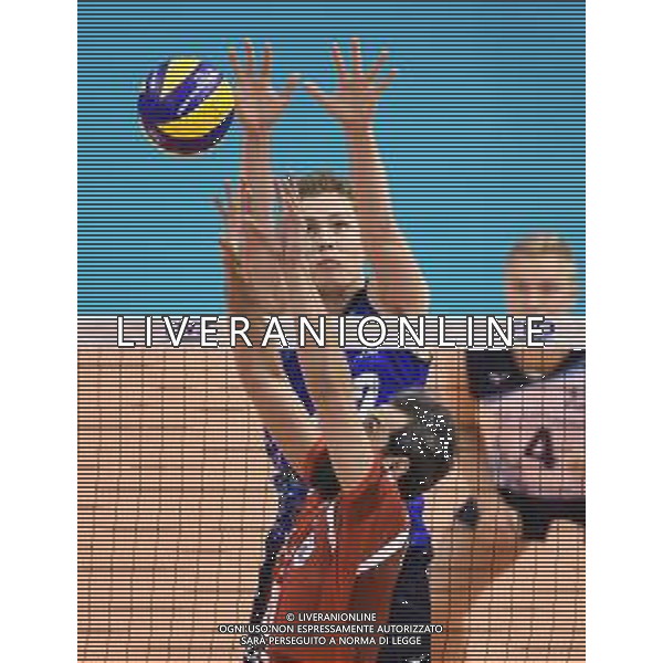 2018.09.18 Warna Siatkowka FIVB Mistrzostwa swiata w siatkowce mezczyzn 2018 Finlandia - Iran N/z Sakari Antti Makinen Mir Saeid Marouflakrani Foto Lukasz Sobala / Press Focus 2018.09.18 Varna Volleyball FIVB Men\'s World Championship 2018 Finland - Iran Sakari Antti Makinen Mir Saeid Marouflakrani Credit: Lukasz Sobala / Press Focus / NEWSPIX.PL --- Newspix.pl *** Local Caption *** www.newspix.pl mail us: info@newspix.pl call us: 0048 022 23 22 222 --- Polish Picture Agency by Ringier Axel Springer Poland / AGENZIA ALDO LIVERANI SAS - ITALY ONLY EDITORIAL USE ONLY - Finlandia - Iran Volleyball FIVB Men\'s World Championship 2018 - Varna 2018.09.18
