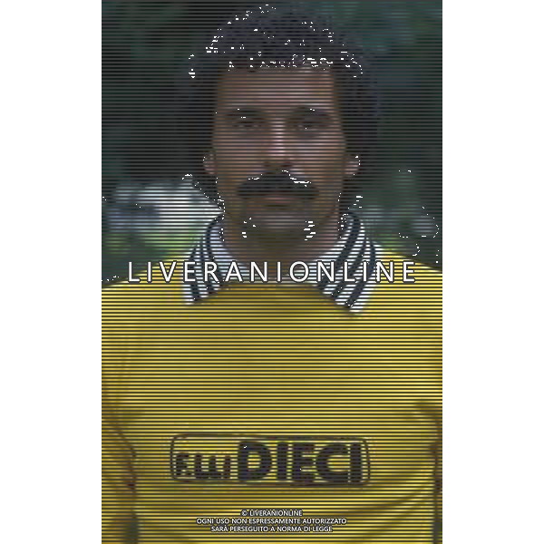 RETROSPETTIVA ANGELO RECCHI CALCIATORE NELLA FOTO ANGELO RECCHI CON LA MAGLIA DEL CESENA AG ALDO LIVERANI SAS
