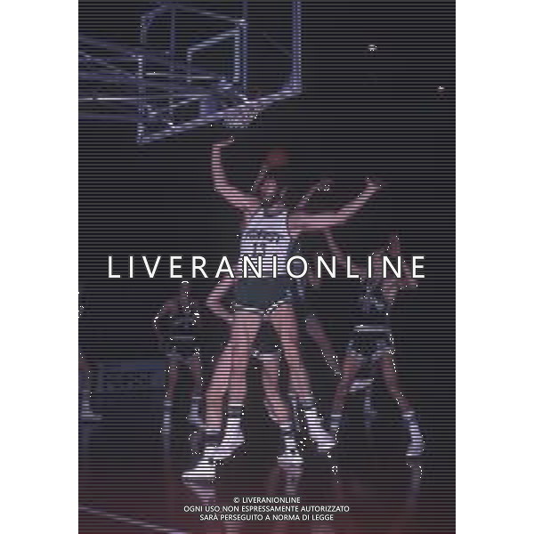 RETROSPETTIVA BOB LIENHARD BASKET NELLA FOTO BOB LIENHARD AG ALDO LIVERANI SAS