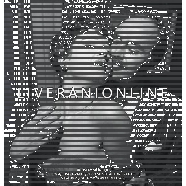 1955 RETROSPETTIVA SILVANA PAMPANINI ATTRICE NELLA FOTO SILVANA PAMPANINI CON IL BALLERINO PEDRO ARMANDARIZ AG ALDO LIVERANI SAS