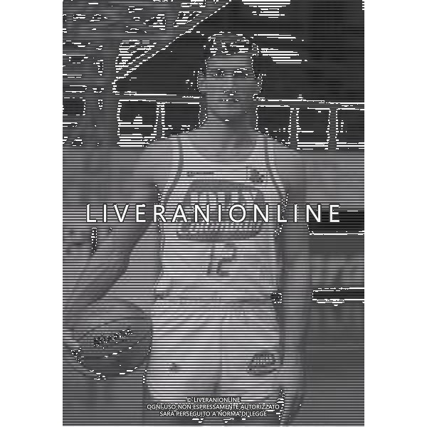 1984-1985 RETROSPETTIVA ANTONELLO RIVA BASKET NELLA FOTO ANTONELLO RIVA CON LA MAGLIA DELLA JOLLY COLOMBANI CANTU\' AG ALDO LIVERANI SAS