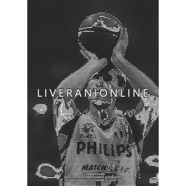 1989 RETROSPETTIVA ANTONELLO RIVA BASKET NELLA FOTO ANTONELLO RIVA CON LA MAGLIA DELLA PHILIPS MILANO AG ALDO LIVERANI SAS