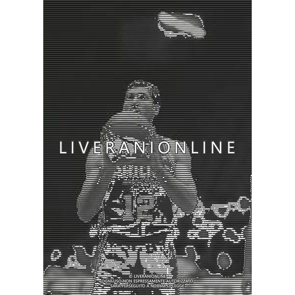 1992-1993 RETROSPETTIVA ANTONELLO RIVA BASKET NELLA FOTO ANTONELLO RIVA CON LA MAGLIA DELLA PHILIPS MILANO AG ALDO LIVERANI SAS