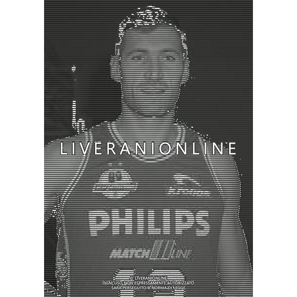1992-1993 RETROSPETTIVA ANTONELLO RIVA BASKET NELLA FOTO ANTONELLO RIVA CON LA MAGLIA DELLA PHILIPS MILANO AG ALDO LIVERANI SAS
