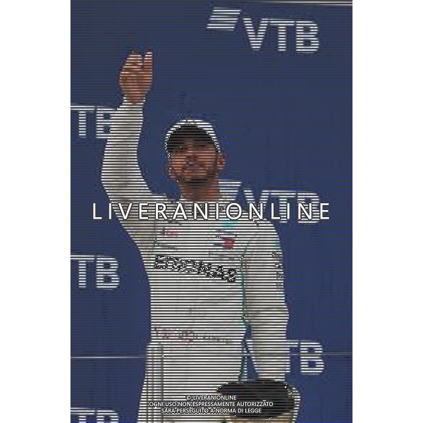 Race winner Lewis Hamilton (GBR) Mercedes AMG F1 celebrates on the podium. 30.09.2018. Formula 1 World Championship, Rd 16, Russian Grand Prix, Sochi Autodrom, Sochi, Russia, Race Day. / AGENZIA ALDO LIVERANI SAS - ITALY ONLY EDITORIAL USE ONLY