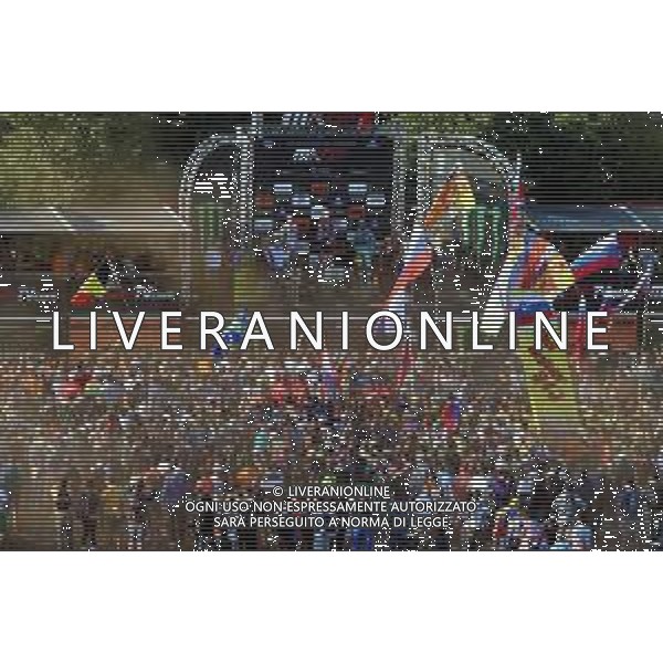 IMOLA 30 08 2018 MOTOCROSS GP OF ITALY NELLA FOTO PODIO E PUBBLICO DOPO LA GARA MXGP foto gianni sanna-ag aldo liverani sas