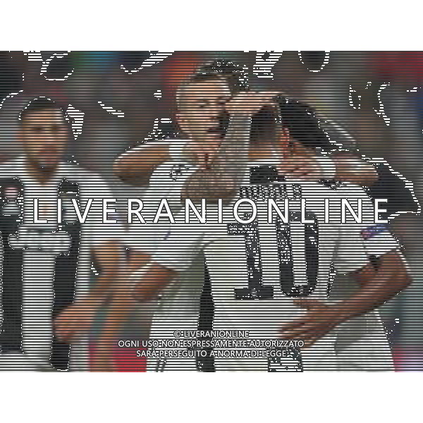UEFA Champions League 2018/2019 Group Stage H Torino - 02.10.2018 Juventus-Young Boys Bern Nella Foto: esultanza dopo il terzo gol di paulo dybala con juan cuadrado e federico bernardeschi /Ph.Vitez-Ag. Aldo Liverani