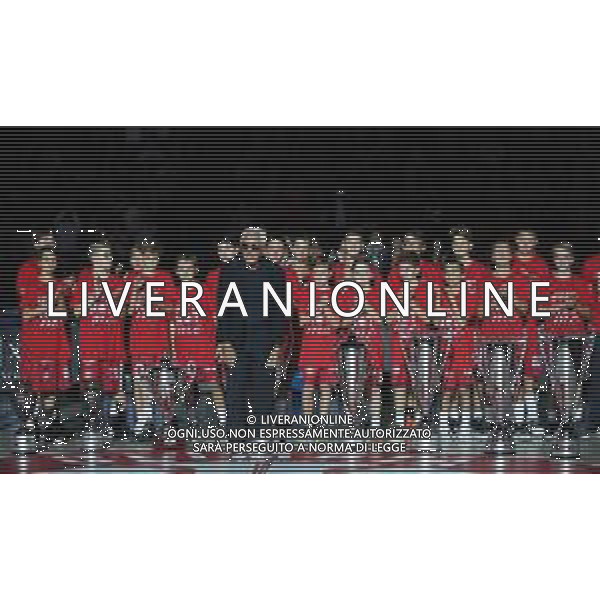 LBA Lega Basket Serie A 2018/2019 Giornata 1 Milano - 07.10.2018 AIX Armani Echange Milano-Happy Casa Brindisi Nella Foto: giorgio armani con i trofei e la supercoppa /Ph.Vitez-Ag. Aldo Liverani
