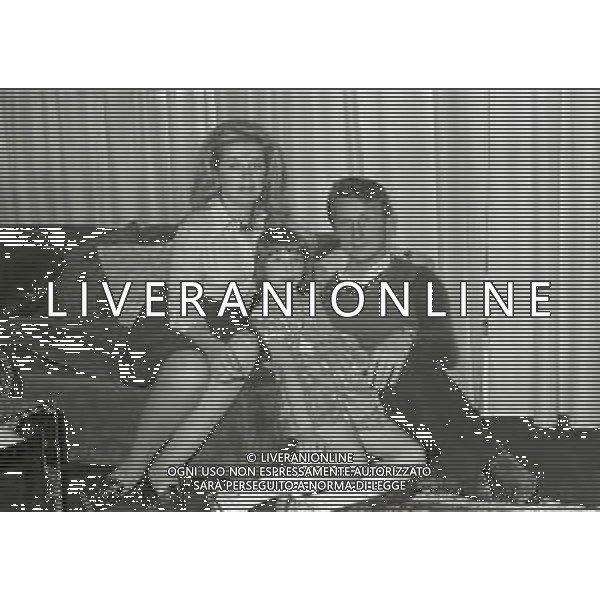 1974 RETROSPETTIVA GIOVANNI TRAPATTONI CALCIATORE E ALLENATORE NELLA FOTO GIOVANNI TRAPATTONI IN FAMIGLIA AG ALDO LIVERANI SAS