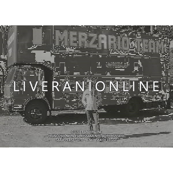 1970-1975 RETROSPETTIVA ARTURO MERZARIO PILOTA NELLA FOTO ARTURO MERZARIO AG ALDO LIVERANI SAS