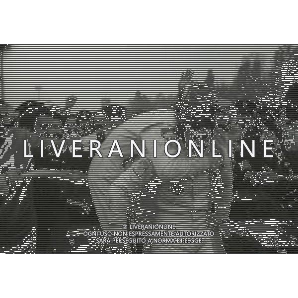 1970-1975 RETROSPETTIVA ARTURO MERZARIO PILOTA NELLA FOTO ARTURO MERZARIO AG ALDO LIVERANI SAS