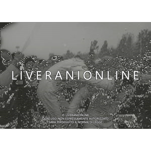 1970-1975 RETROSPETTIVA ARTURO MERZARIO PILOTA NELLA FOTO ARTURO MERZARIO AG ALDO LIVERANI SAS