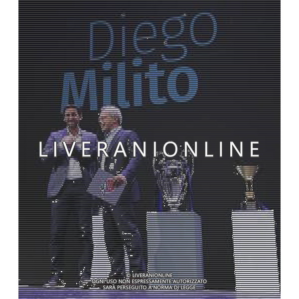 Festival dello Sport Trento 2018 Trento - 12.10.2018 Nella Foto:L’ Inter del Triplete - Enrico Mentana - Andrea Elefante - Massimo Moratti - Tronchetti Provera - Marco Branca - Javier Zanetti - Diego Milito - Julio Cesar - marco Materazzi - Maicon - Orlandoni - Francesco Toldo /Ph.Vitez-Ag. Aldo Liverani