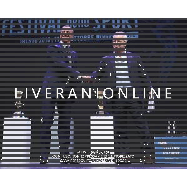 Festival dello Sport Trento 2018 Trento - 12.10.2018 Nella Foto:L’ Inter del Triplete - Enrico Mentana - Andrea Elefante - Massimo Moratti - Tronchetti Provera - Marco Branca - Javier Zanetti - Diego Milito - Julio Cesar - marco Materazzi - Maicon - Orlandoni - Francesco Toldo /Ph.Vitez-Ag. Aldo Liverani