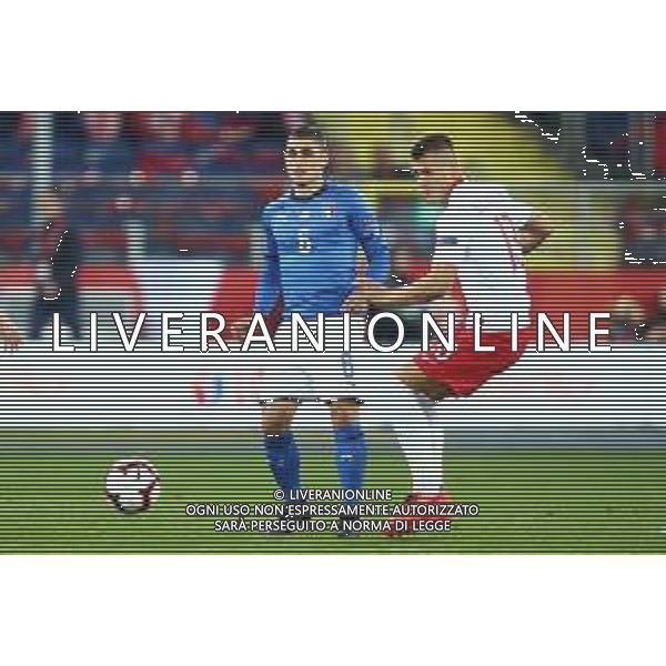 Chorzow , Stadion Slaski 14.10.2018 Sport , Pilka nozna , Reprezentacja , Kadra , Liga Narodow , Liga A , Grupa 3 , Polska - Wlochy NZ Marco Verratti ( ITA ) Damian Szymanski ( POL ) FOT Michal Nowak / Newspix.pl Chorzow , Silesian Stadium 14.10.2018 Sport , Football National Teams , UEFA Nations League , League A , Group 3 , Poland - Italy photo by Michal Nowak / Newspix.pl --- Newspix.pl / AGENZIA ALDO LIVERANI SAS - ITALY ONLY EDITORIAL USE ONLY - Polonia - Italia UEFA Nations League 14.10.2018