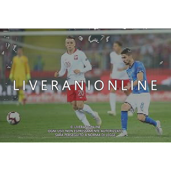 Chorzow , Stadion Slaski 14.10.2018 Sport , Pilka nozna , Reprezentacja , Kadra , Liga Narodow , Liga A , Grupa 3 , Polska - Wlochy NZ Piotr Zielinski ( POL ) Jorginho ( ITA ) FOT Michal Nowak / Newspix.pl Chorzow , Silesian Stadium 14.10.2018 Sport , Football National Teams , UEFA Nations League , League A , Group 3 , Poland - Italy photo by Michal Nowak / Newspix.pl --- Newspix.pl / AGENZIA ALDO LIVERANI SAS - ITALY ONLY EDITORIAL USE ONLY - Polonia - Italia UEFA Nations League 14.10.2018