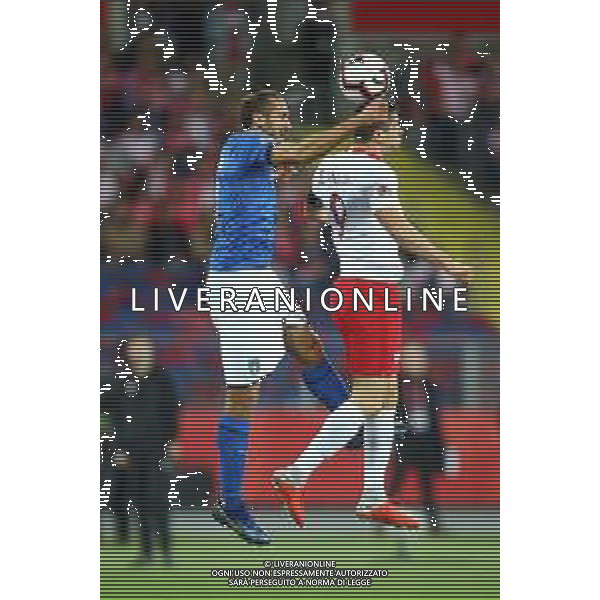 Chorzow , Stadion Slaski 14.10.2018 Sport , Pilka nozna , Reprezentacja , Kadra , Liga Narodow , Liga A , Grupa 3 , Polska - Wlochy NZ Giorgio Chiellini ( ITA ) Robert Lewandowski ( POL ) FOT Michal Nowak / Newspix.pl Chorzow , Silesian Stadium 14.10.2018 Sport , Football National Teams , UEFA Nations League , League A , Group 3 , Poland - Italy photo by Michal Nowak / Newspix.pl --- Newspix.pl / AGENZIA ALDO LIVERANI SAS - ITALY ONLY EDITORIAL USE ONLY - Polonia - Italia UEFA Nations League 14.10.2018