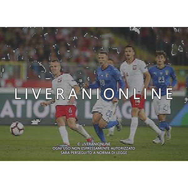 CHORZOW STADION SLASKI 14.10.2018 LIGA NARODOW PILKA NOZNA POLSKA (BIALO-CZERWONE) - WLOCHY (NIEBIESKO-BIALE) NZ Jacek Goralski , Federico Bernardeschi , Arkadiiusz Reca , Nicola Barella . FOT TOMASZ WANTULA / NEWSPIX.PL CHORZOW 14.10.2018 FOOTBALL MEN\'S LEAGUE OF NATIONS POLAND - ITALY TOMASZ WANTULA / NEWSPIX.PL --- Newspix.pl / AGENZIA ALDO LIVERANI SAS - ITALY ONLY EDITORIAL USE ONLY - Polonia - Italia UEFA Nations League 14.10.2018