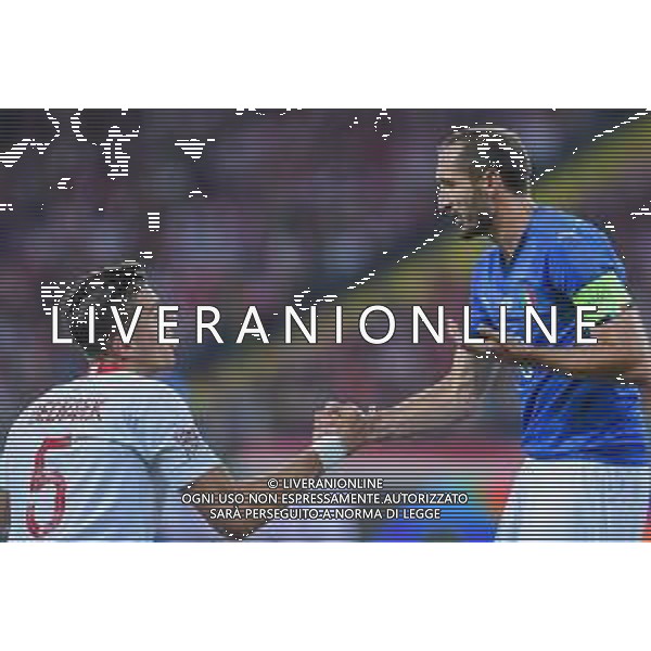 14.10.2018 CHORZOW - KATOWICE, STADION SLASKI (KATOWICE, POLAND SILESIA STADIUM) PILKA NOZNA (FOOTBALL) LIGA NARODOW UEFA (UEFA NATIONAL LEAGUE) MECZ POLSKA - WLOCHY ( GAME POLAND - ITALY ) NZ GIORGIO CHIELLINI JAN BEDNAREK FOTO MARCIN PIRGA / CYFRASPORT / NEWSPIX.PL --- Newspix.pl / AGENZIA ALDO LIVERANI SAS - ITALY ONLY EDITORIAL USE ONLY - Polonia - Italia UEFA Nations League 14.10.2018