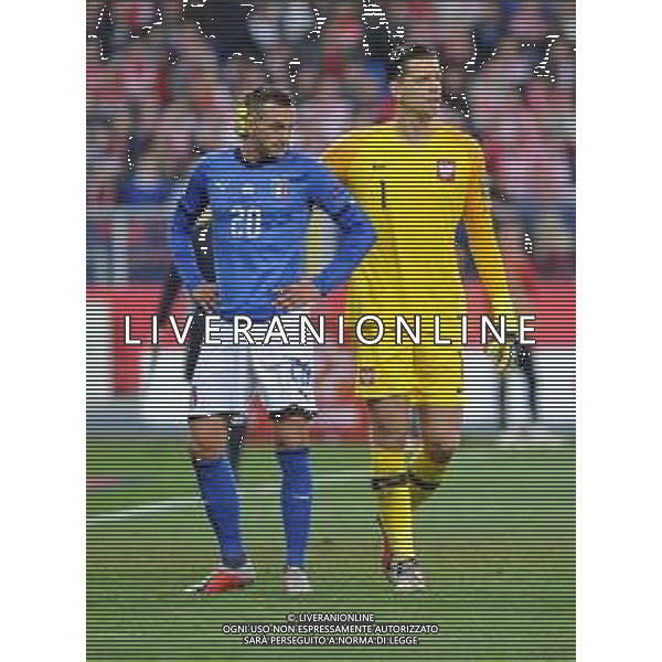 2018.10.14 Chorzow Pilka nozna UEFA Liga Narodow Polska - Wlochy N/z Federico Bernardeschi, Wojciech Szczesny of Poland Foto Rafal Rusek / PressFocus 2018.10.14 Chorzow Football UEFA Nations League Poland - Italy Federico Bernardeschi, Wojciech Szczesny of Poland Credit: Rafal Rusek / PressFocus / NEWSPIX.PL --- Newspix.pl / AGENZIA ALDO LIVERANI SAS - ITALY ONLY EDITORIAL USE ONLY - Polonia - Italia UEFA Nations League 14.10.2018