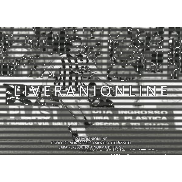 RETROSPETTIVA NESTOR SENSINI CALCIATORE NELLA FOTO NESTOR SENSINI CON LA MAGLIA DELL\'UDINESE AG ALDO LIVERANI SAS