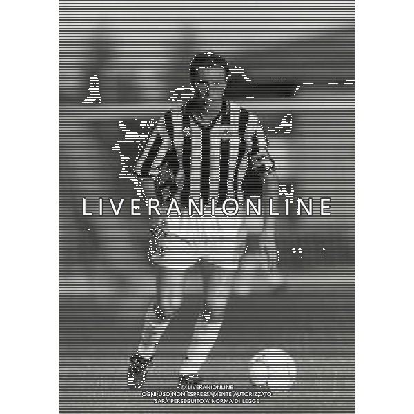 RETROSPETTIVA NESTOR SENSINI CALCIATORE NELLA FOTO NESTOR SENSINI CON LA MAGLIA DELL\'UDINESE AG ALDO LIVERANI SAS