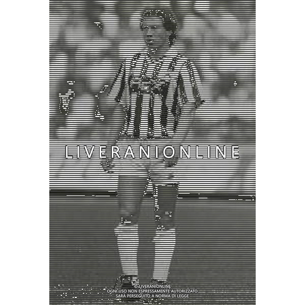 RETROSPETTIVA NESTOR SENSINI CALCIATORE NELLA FOTO NESTOR SENSINI CON LA MAGLIA DELL\'UDINESE AG ALDO LIVERANI SAS