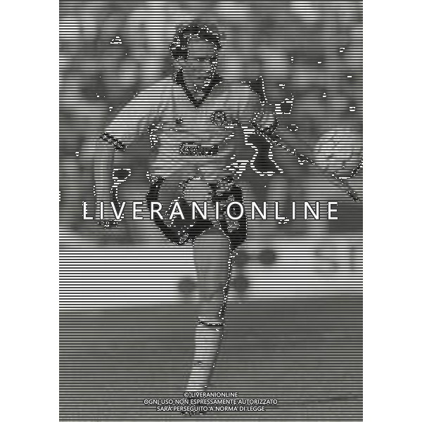 RETROSPETTIVA NESTOR SENSINI CALCIATORE NELLA FOTO NESTOR SENSINI CON LA MAGLIA DELL\'UDINESE AG ALDO LIVERANI SAS