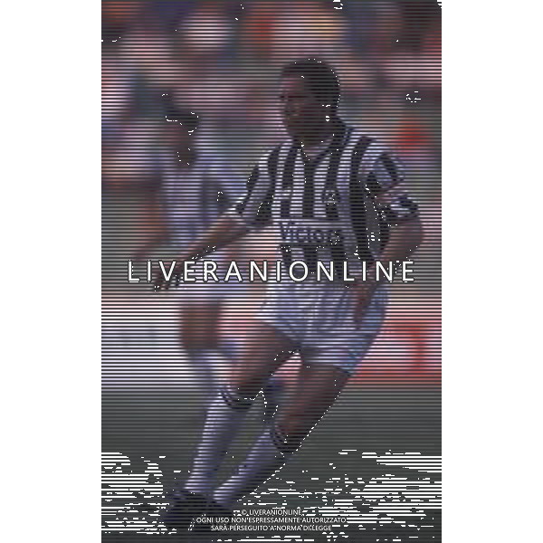 RETROSPETTIVA NESTOR SENSINI CALCIATORE NELLA FOTO NESTOR SENSINI CON LA MAGLIA DELL\'UDINESE AG ALDO LIVERANI SAS