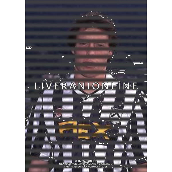 RETROSPETTIVA NESTOR SENSINI CALCIATORE NELLA FOTO NESTOR SENSINI CON LA MAGLIA DELL\'UDINESE AG ALDO LIVERANI SAS
