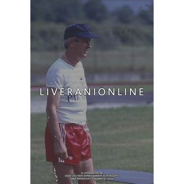 RETROSPETTIVA ROMANO FOGLI CALCIATORE E ALLENATORE NELLA FOTO ROMANO FOGLI ALLENATORE VICENZA CALCIO AG ALDO LIVERANI SAS