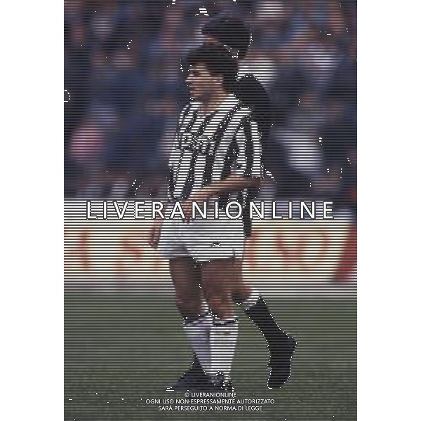 RETROSPETTIVA RUI BARROS CALCIATORE NELLA FOTO RUI BARROS CON LA MAGLIA DELLA JUVENTUS AG ALDO LIVERANI SAS