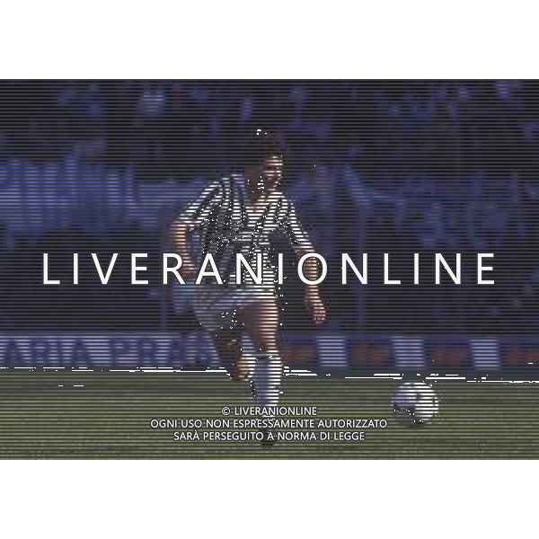 RETROSPETTIVA RUI BARROS CALCIATORE NELLA FOTO RUI BARROS CON LA MAGLIA DELLA JUVENTUS AG ALDO LIVERANI SAS