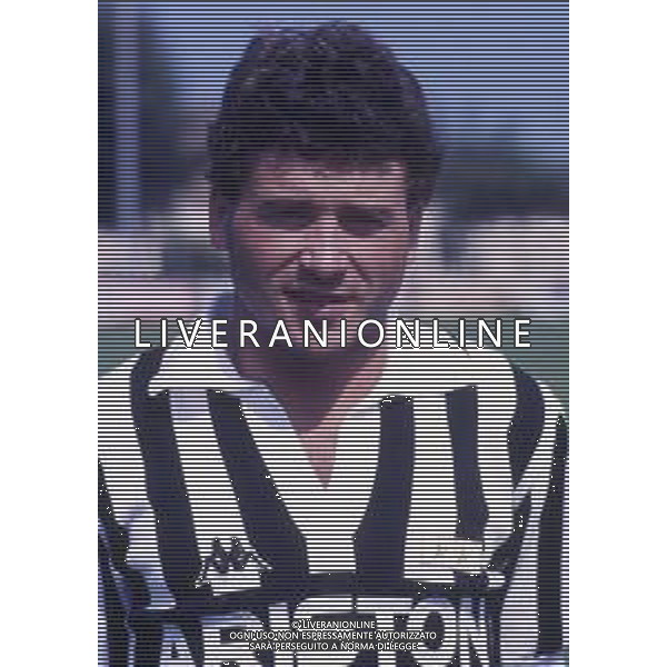 RETROSPETTIVA RUI BARROS CALCIATORE NELLA FOTO RUI BARROS CON LA MAGLIA DELLA JUVENTUS AG ALDO LIVERANI SAS